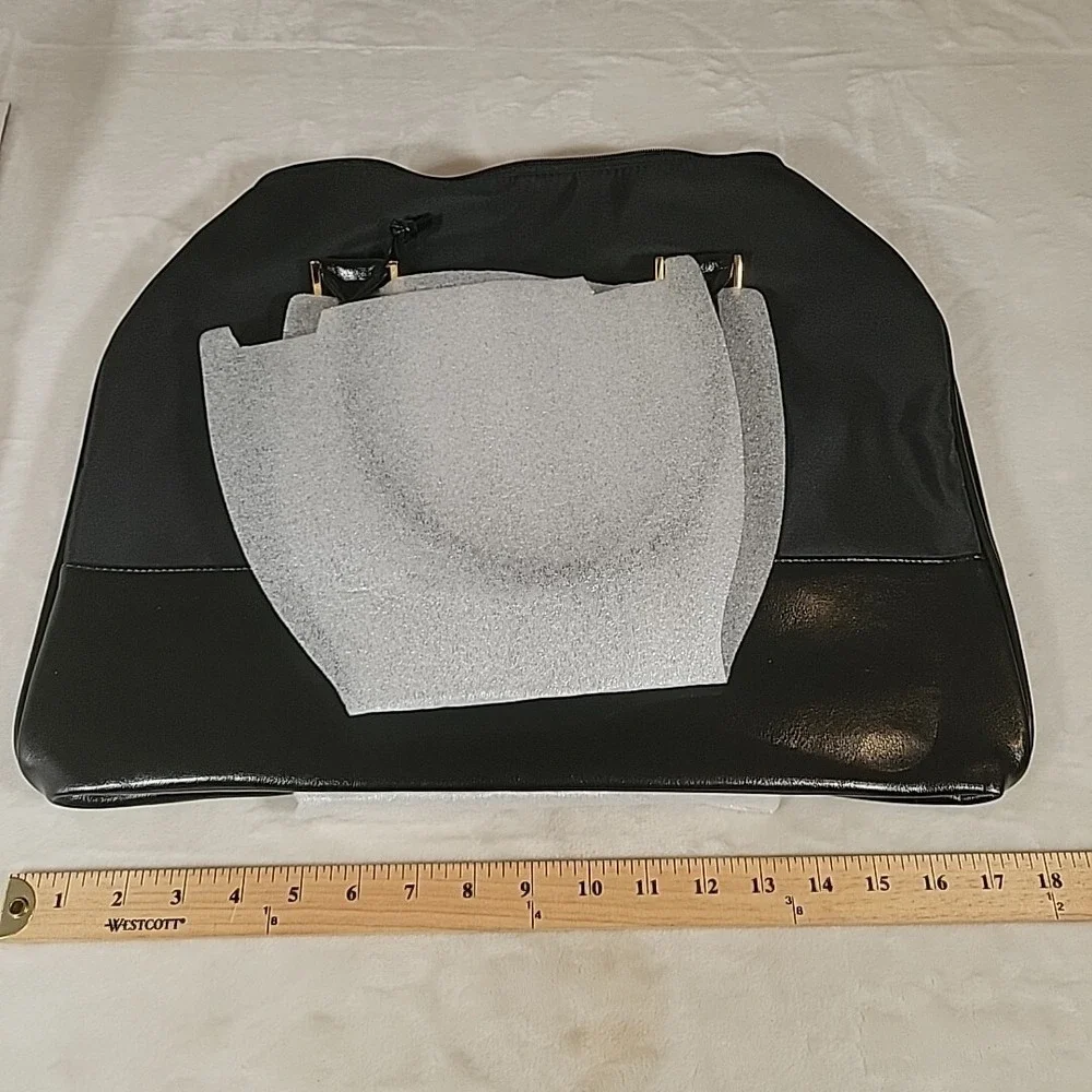 Estee Lauder Large Duffle Bag Travel Bag Black Double Handle‎